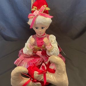 Cynthia Rowley Posable Valentine Elf Ballerina